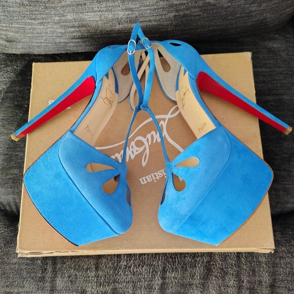 CHRISTIAN LOUBOUTIN Suede Cutout Accent T-Strap Pumps - Picture 15 of 16